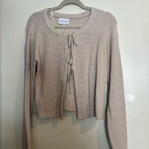 Olive & Oak Light Beige Women's Cardigan